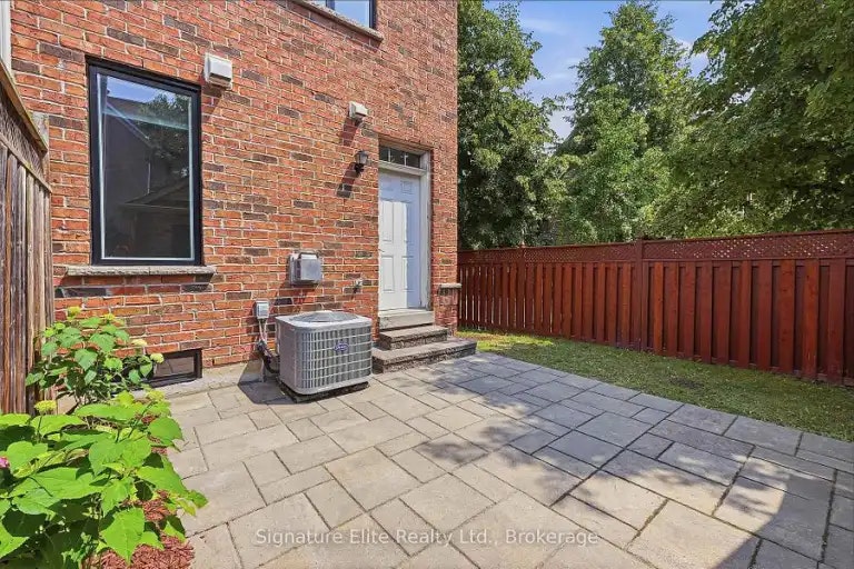 42 William Hancox Avenue, Toronto, ON, M4E 3W9 - 12
