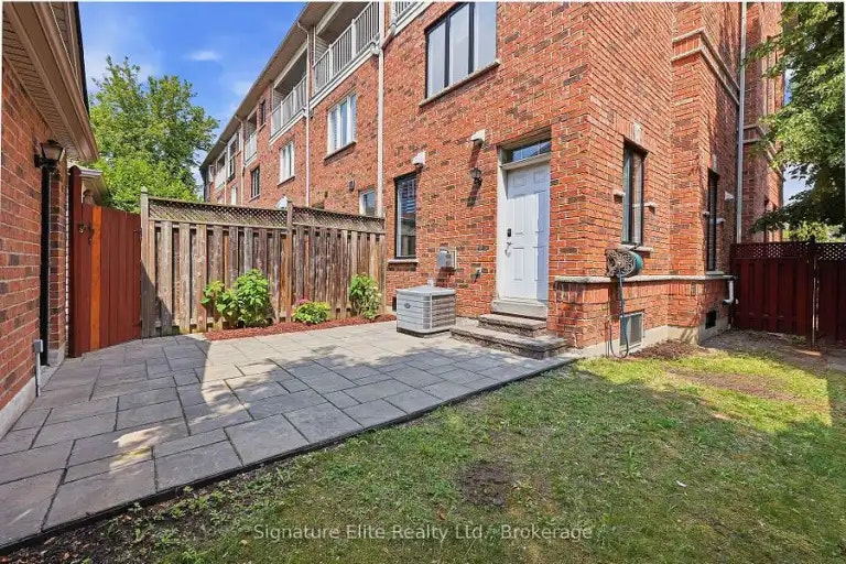 42 William Hancox Avenue, Toronto, ON, M4E 3W9 - 8