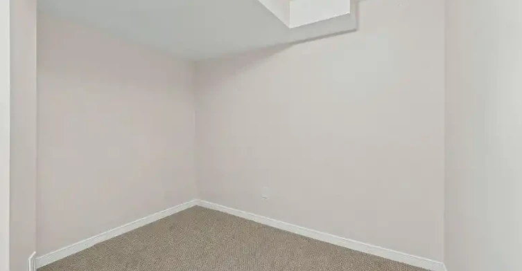 42 William Hancox Avenue, Toronto, ON, M4E 3W9 - 10