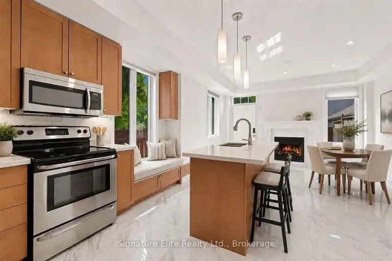 42 William Hancox Avenue, Toronto, ON, M4E 3W9 - 14