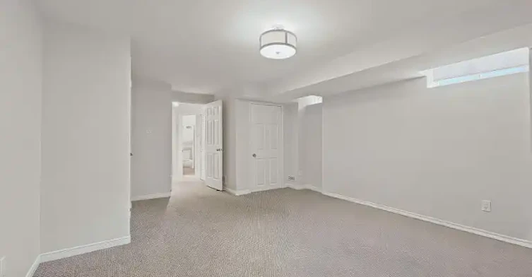 42 William Hancox Avenue, Toronto, ON, M4E 3W9 - 5