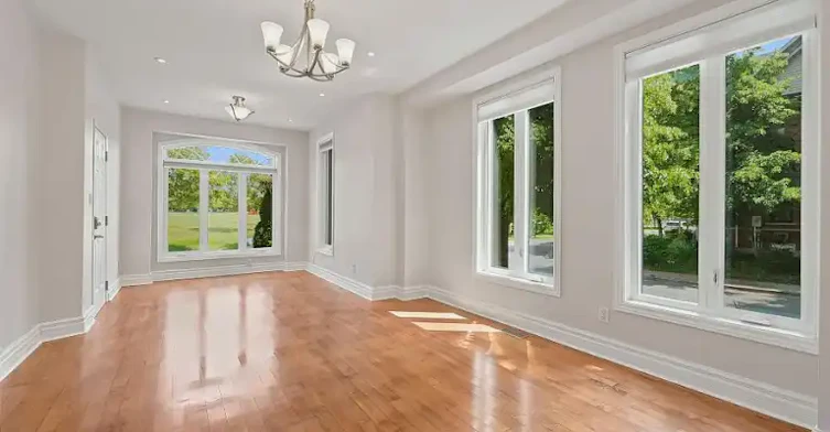 42 William Hancox Avenue, Toronto, ON, M4E 3W9 - 7