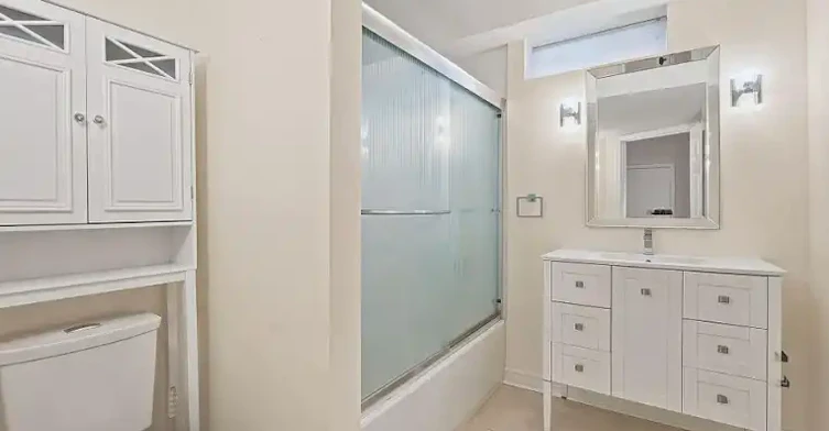 42 William Hancox Avenue, Toronto, ON, M4E 3W9 - 9