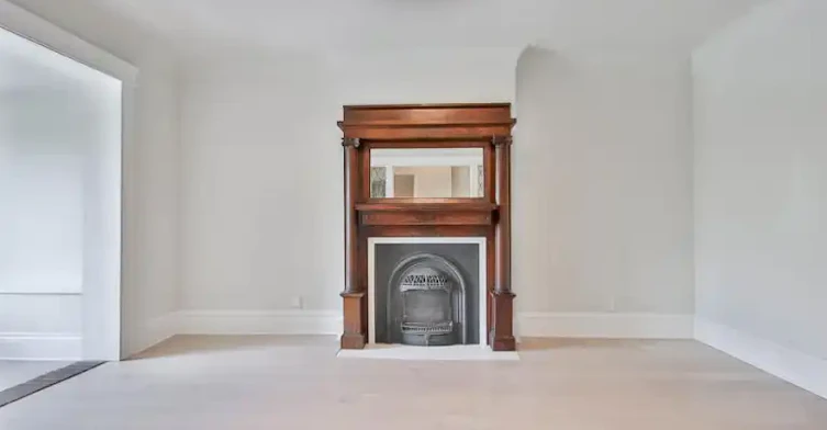 639 Broadview Avenue, Toronto, ON, M4K 2N9 - 11