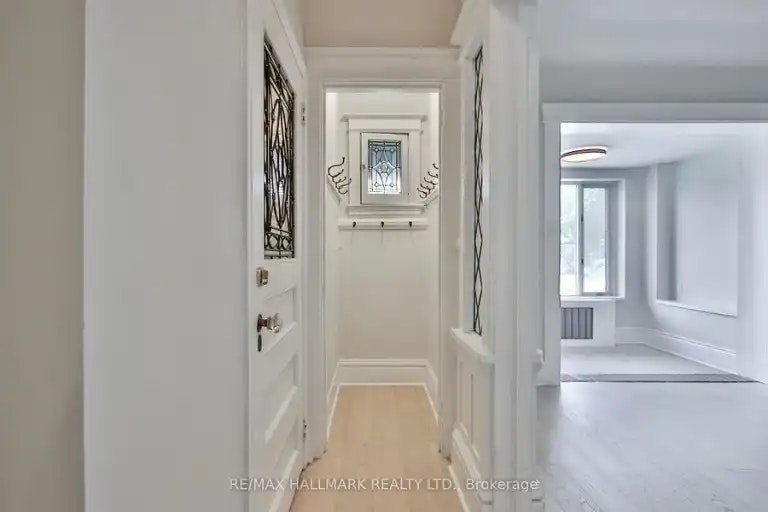 639 Broadview Avenue, Toronto, ON, M4K 2N9 - 20