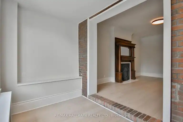 639 Broadview Avenue, Toronto, ON, M4K 2N9 - 16
