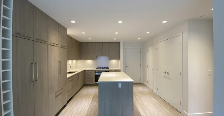 747 East 3rd Street, North Vancouver, BC, V7L 1G8 - 4