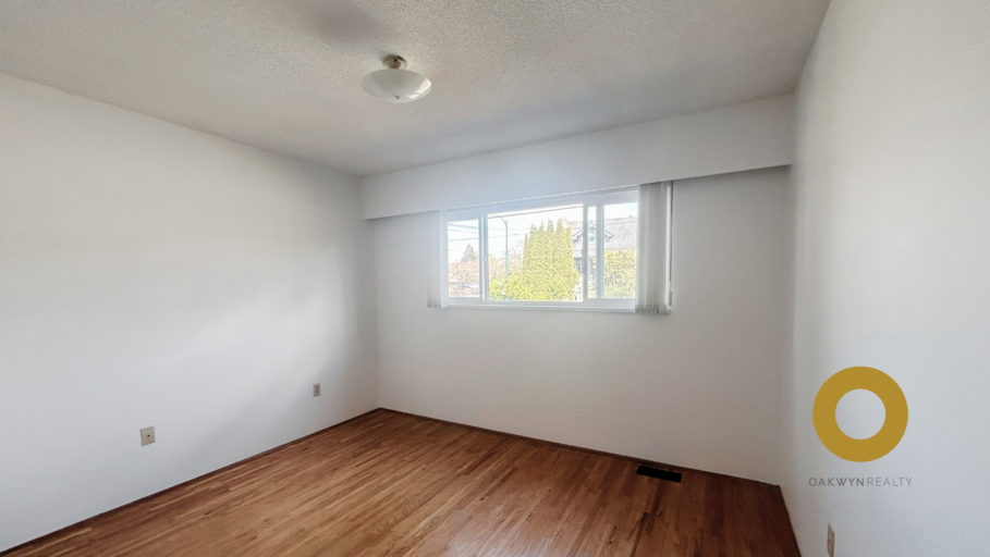 4119 Victoria Drive, Vancouver, BC, V5N 4M9 - 9