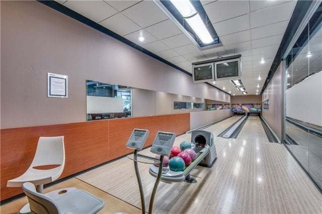 9 Spadina Avenue, Toronto, ON, M5V 3V5 - 9