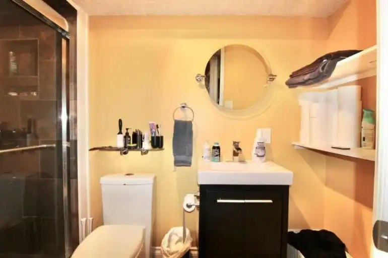 11510 77 Avenue, Grande Prairie, AB, T8W 0A3 - 4
