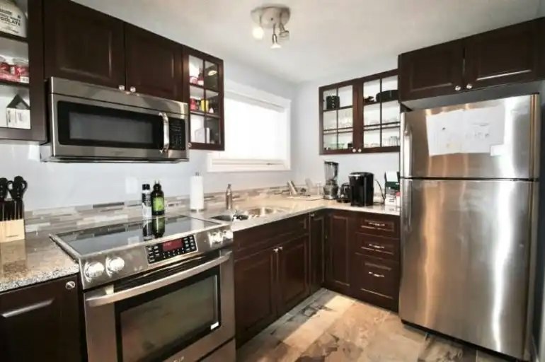 11510 77 Avenue, Grande Prairie, AB, T8W 0A3