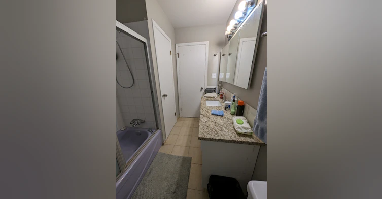10423 69 Avenue, Edmonton, AB, T6H 2L7 - 12