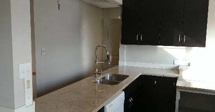 10423 69 Avenue, Edmonton, AB, T6H 2L7 - 5