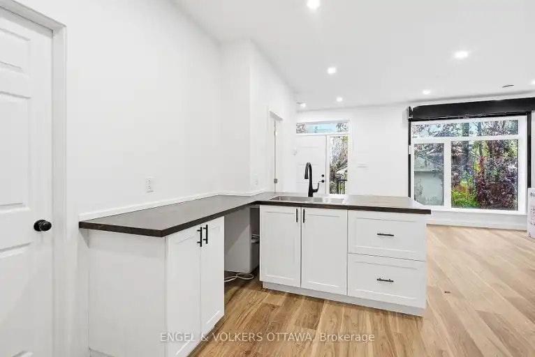 326 Frontenac Street, Ottawa, ON, K1L 6K7 - 6