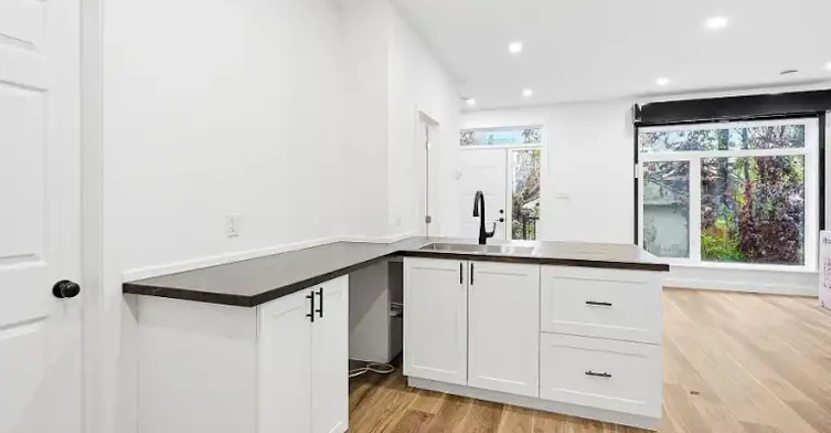 326 Frontenac Street, Ottawa, ON, K1L 6K7 - 6