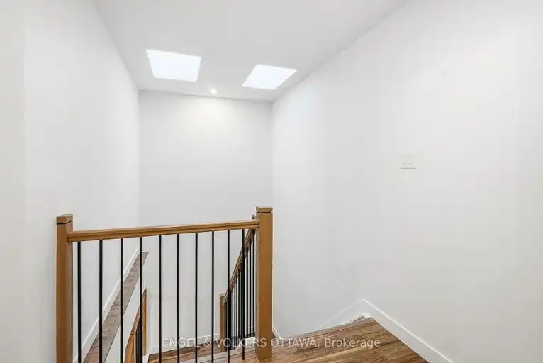 326 Frontenac Street, Ottawa, ON, K1L 6K7 - 9