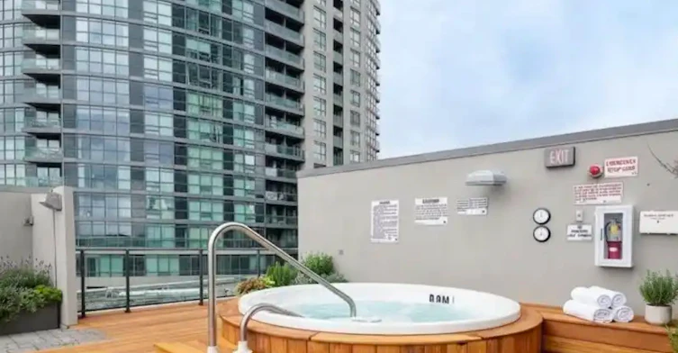 215 Fort York Boulevard, Toronto, ON, M5V 4A2 - 14