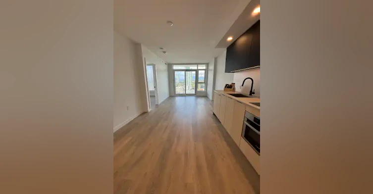 13738 Central Avenue, Surrey, BC, V3T 0X5 - 4
