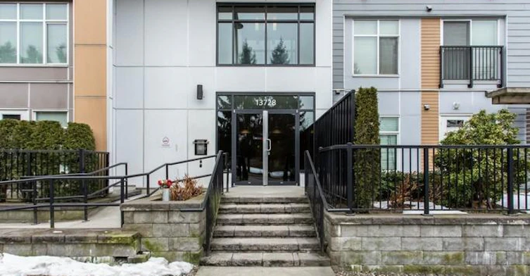 13728 108 Avenue, Surrey, BC, V3T 0G2