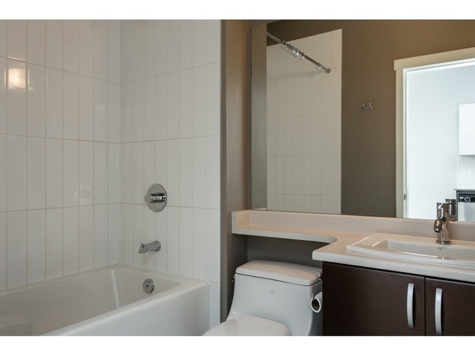 13728 108 Avenue, Surrey, BC, V3T 0G2 - 13