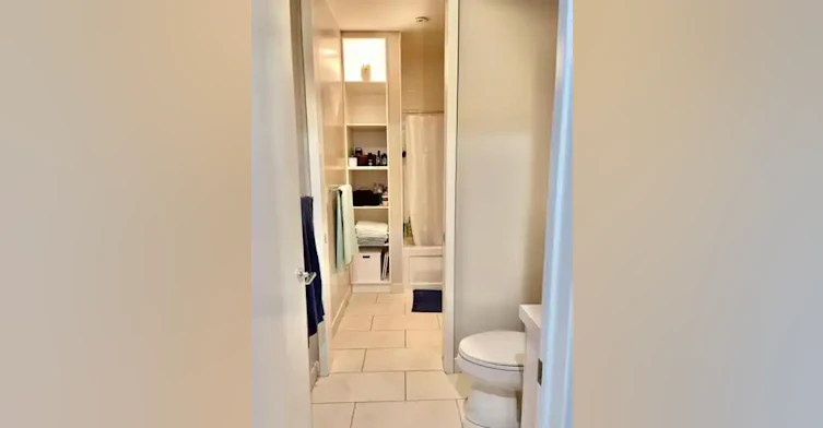 43 Hanna Avenue, Toronto, ON, M6K 1X1 - 9