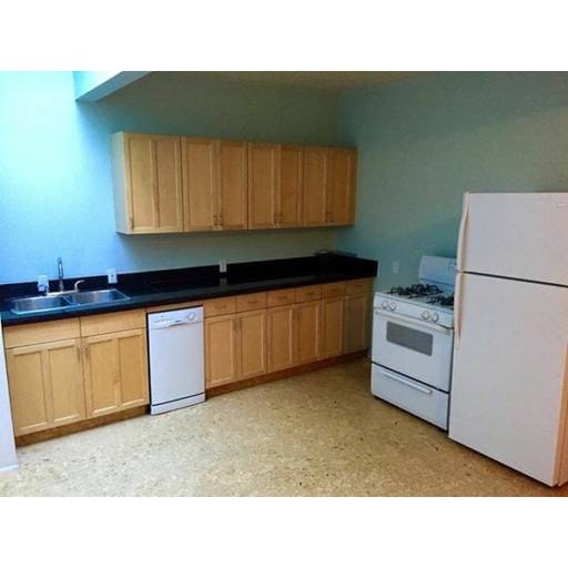 307-9955 114 Street Northwest, Edmonton, AB, T5K 1P7 - 4