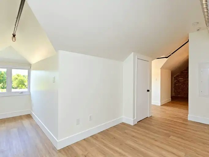 1354 Youngs Point Road, Smith-Ennismore-Lakefield, ON, K0L 2H0 - 11