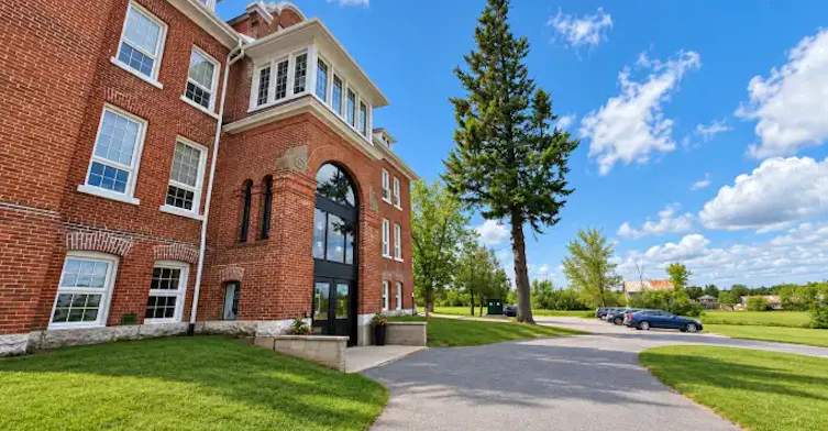 1354 Youngs Point Road, Smith-Ennismore-Lakefield, ON, K0L 2H0 - 2