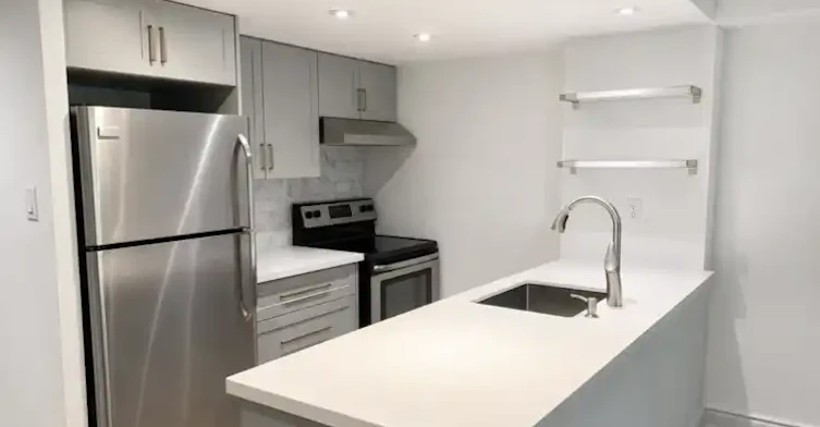 705 King Street West, Toronto, ON, M5V 2W8 - 3