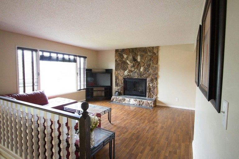 485 Mountain Street, Hinton Hill, AB, T7V 1J9 - 4