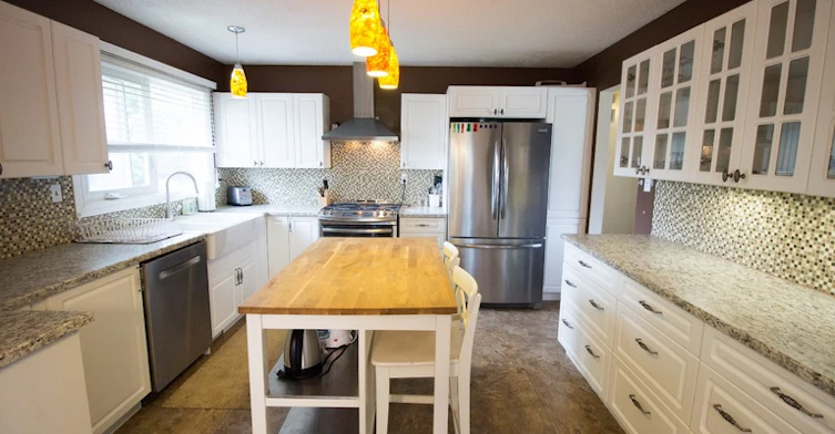 485 Mountain Street, Hinton Hill, AB, T7V 1J9 - 2