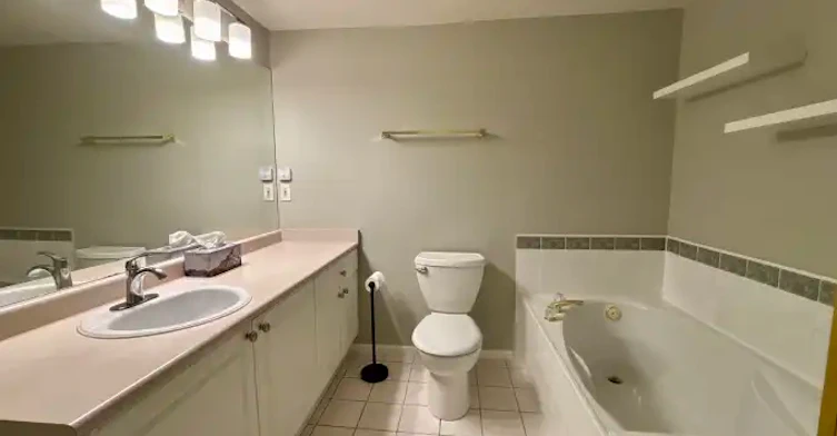 5518 14 Avenue, Delta, BC, V4M 4E9 - 12