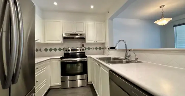 5518 14 Avenue, Delta, BC, V4M 4E9 - 6