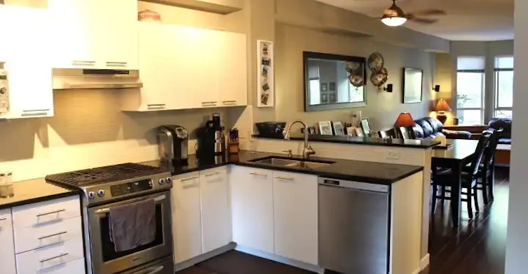 100 Klahanie Drive, Port Moody, BC, V3H 5K7 - 5