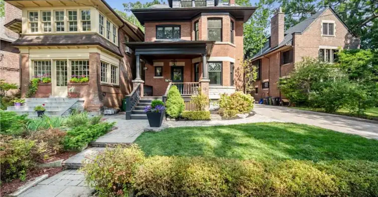 18 Castle Frank Crescent, Toronto, ON, M4W 3A3 - 8