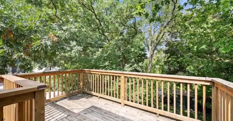 18 Castle Frank Crescent, Toronto, ON, M4W 3A3 - 12