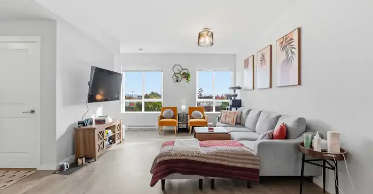 15151 Edmund Drive, Surrey, BC, V3S 0B2
