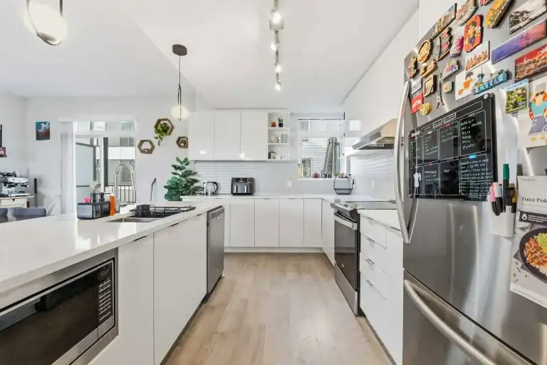 15151 Edmund Drive, Surrey, BC, V3S 0B2 - 8