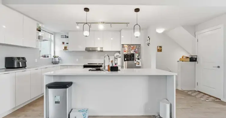 15151 Edmund Drive, Surrey, BC, V3S 0B2 - 10