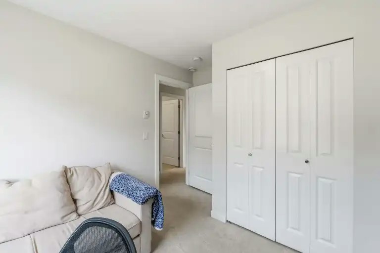 15151 Edmund Drive, Surrey, BC, V3S 0B2 - 17