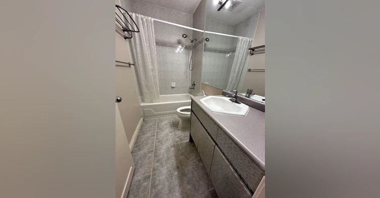 4162 Carnarvon Street, Vancouver, BC, V6L 2S2 - 4