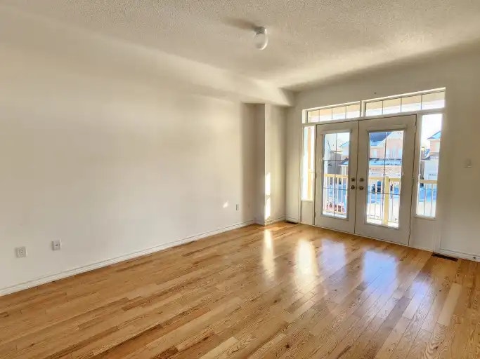 122 Elephant Hill Drive, Clarington, ON, L1C 0V9 - 2