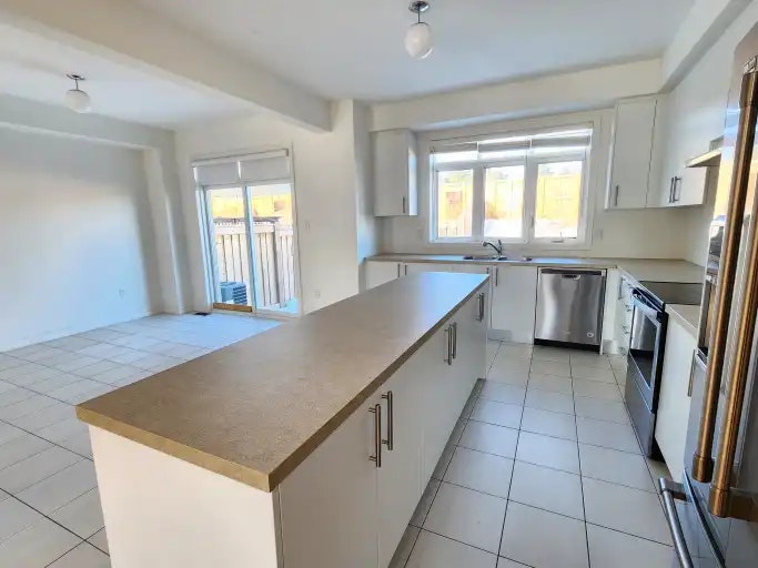 122 Elephant Hill Drive, Clarington, ON, L1C 0V9 - 8