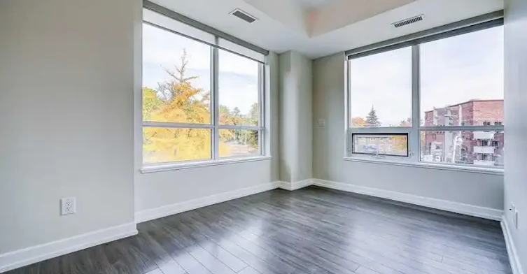 377 Madison Avenue, Toronto, ON, M4V 3E1 - 4