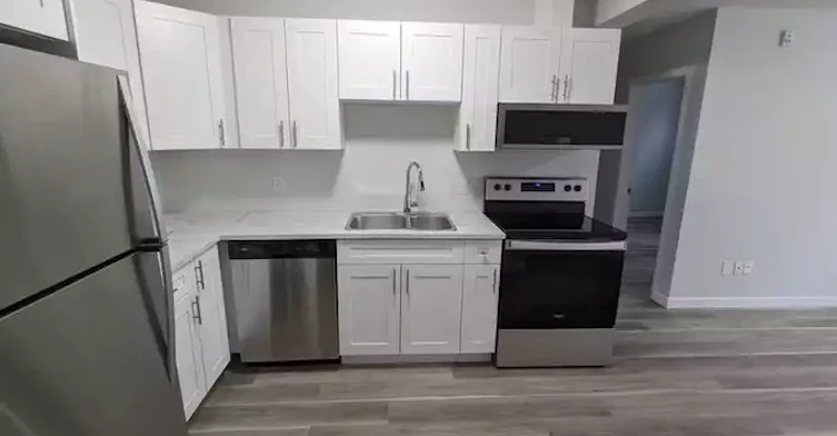 511 Munroe Avenue, Winnipeg, MB, R2K 1H6 - 2