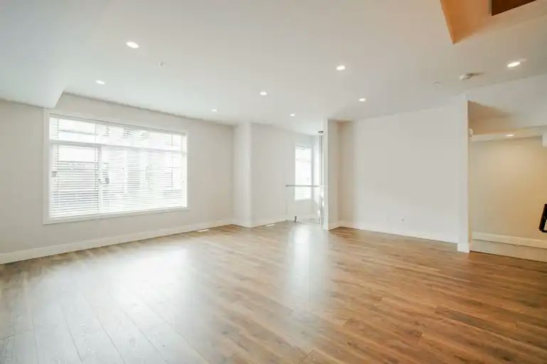 33209 Cherry Avenue, Mission, BC, V2V 0G8 - 6