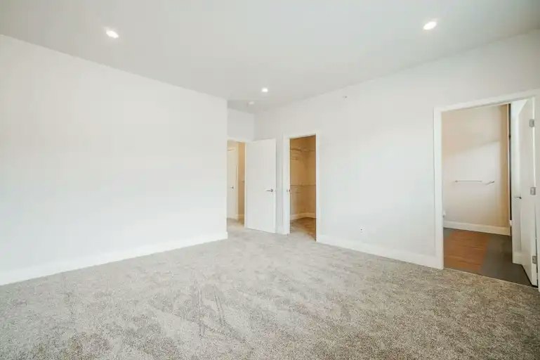 33209 Cherry Avenue, Mission, BC, V2V 0G8 - 11