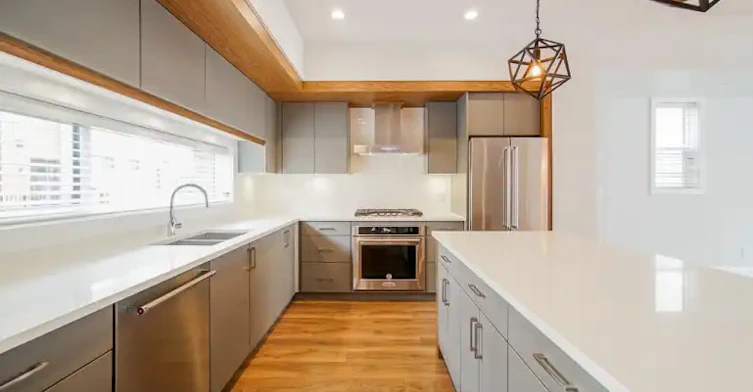33209 Cherry Avenue, Mission, BC, V2V 0G8 - 3