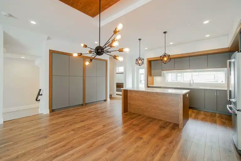 33209 Cherry Avenue, Mission, BC, V2V 0G8 - 5