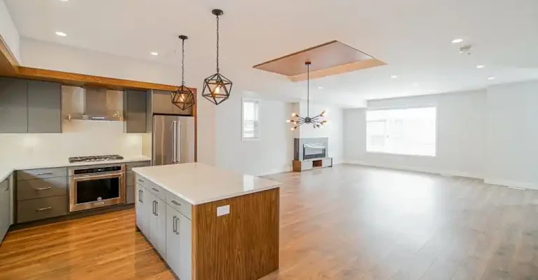 33209 Cherry Avenue, Mission, BC, V2V 0G8 - 4